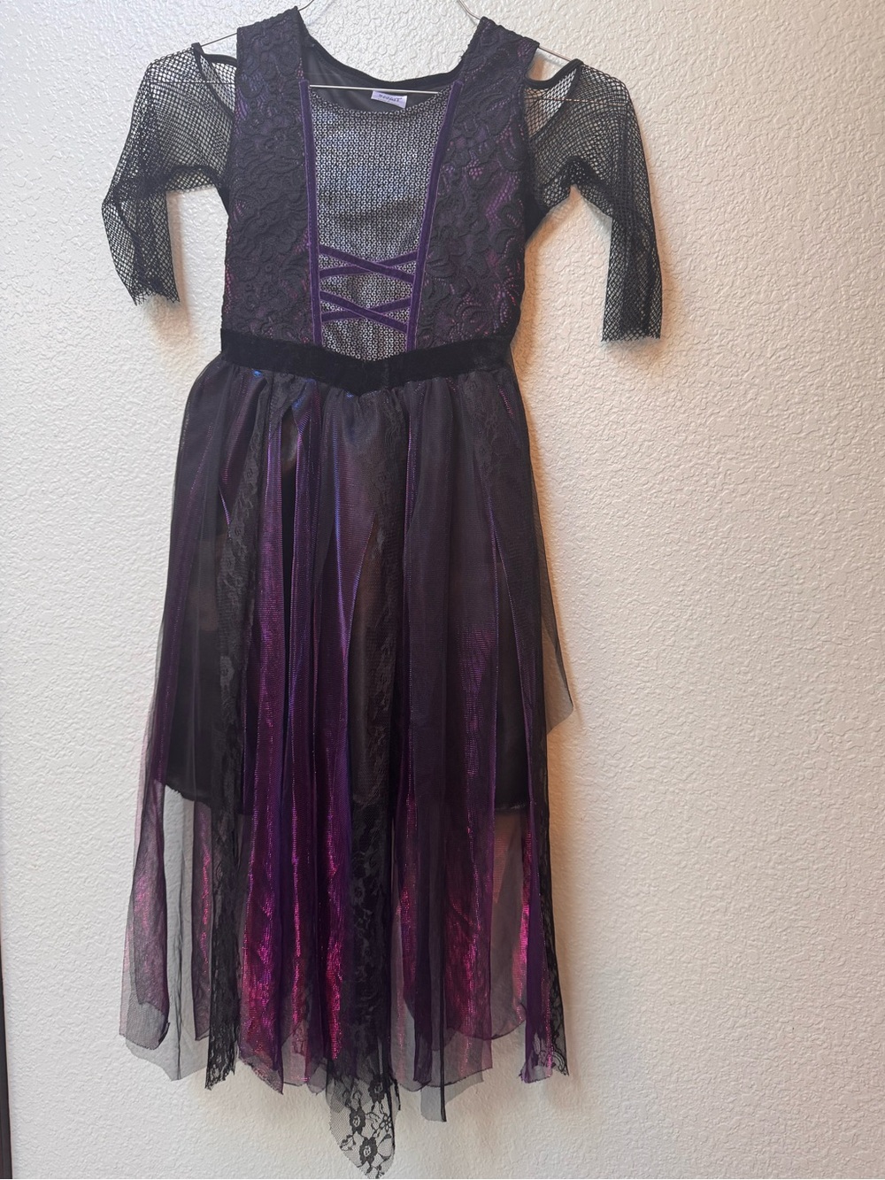LUC Spirit kids L (12-14)Black and pink mystical forest fairy Halloween costume